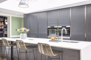 Photo 15- click for photo gallery